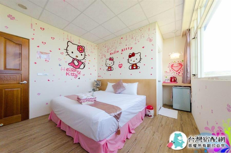 Splendid Flora B&B Хенгчун Экстерьер фото