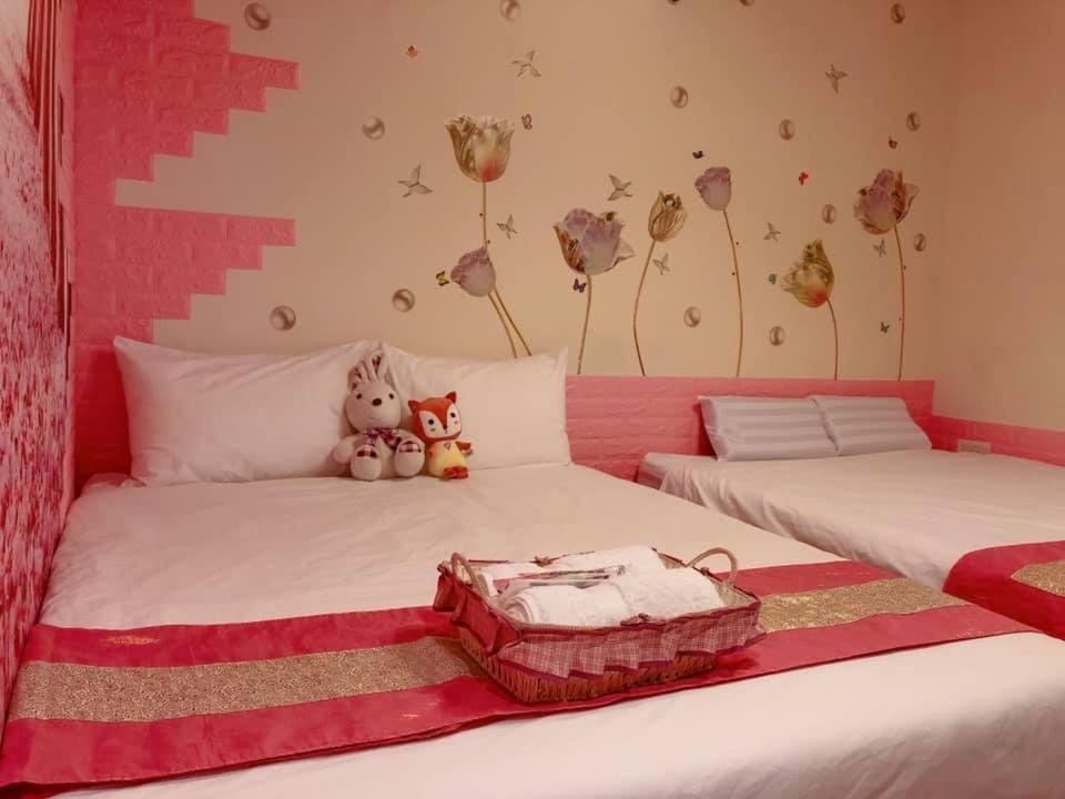 Splendid Flora B&B Хенгчун Экстерьер фото