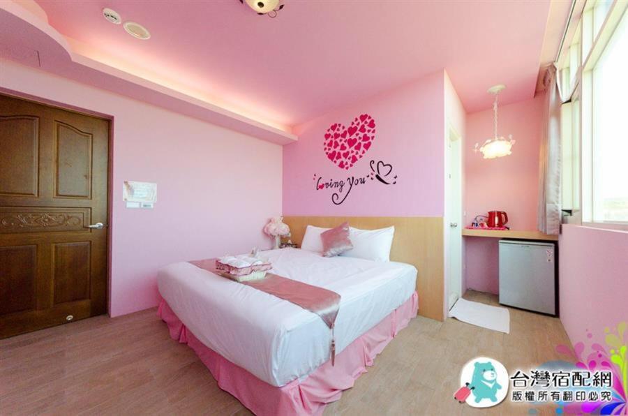 Splendid Flora B&B Хенгчун Экстерьер фото