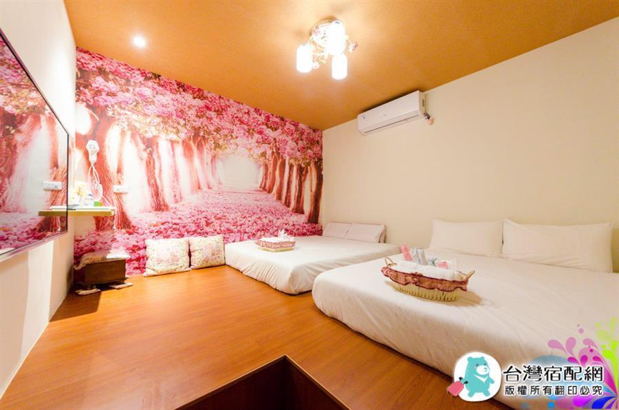 Splendid Flora B&B Хенгчун Экстерьер фото